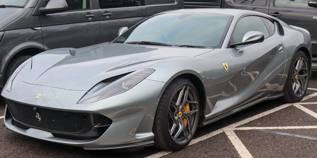 Ferrari 812 GTS